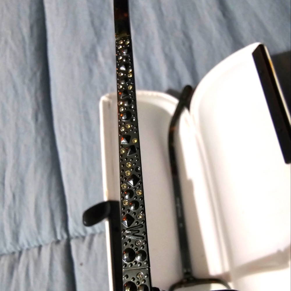 Guess Turtle Shell frames - Picture 3 of 7